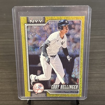 2026 Topps Series 2 Cody Bellinger Yellow Rainbow New York Yankees /399
