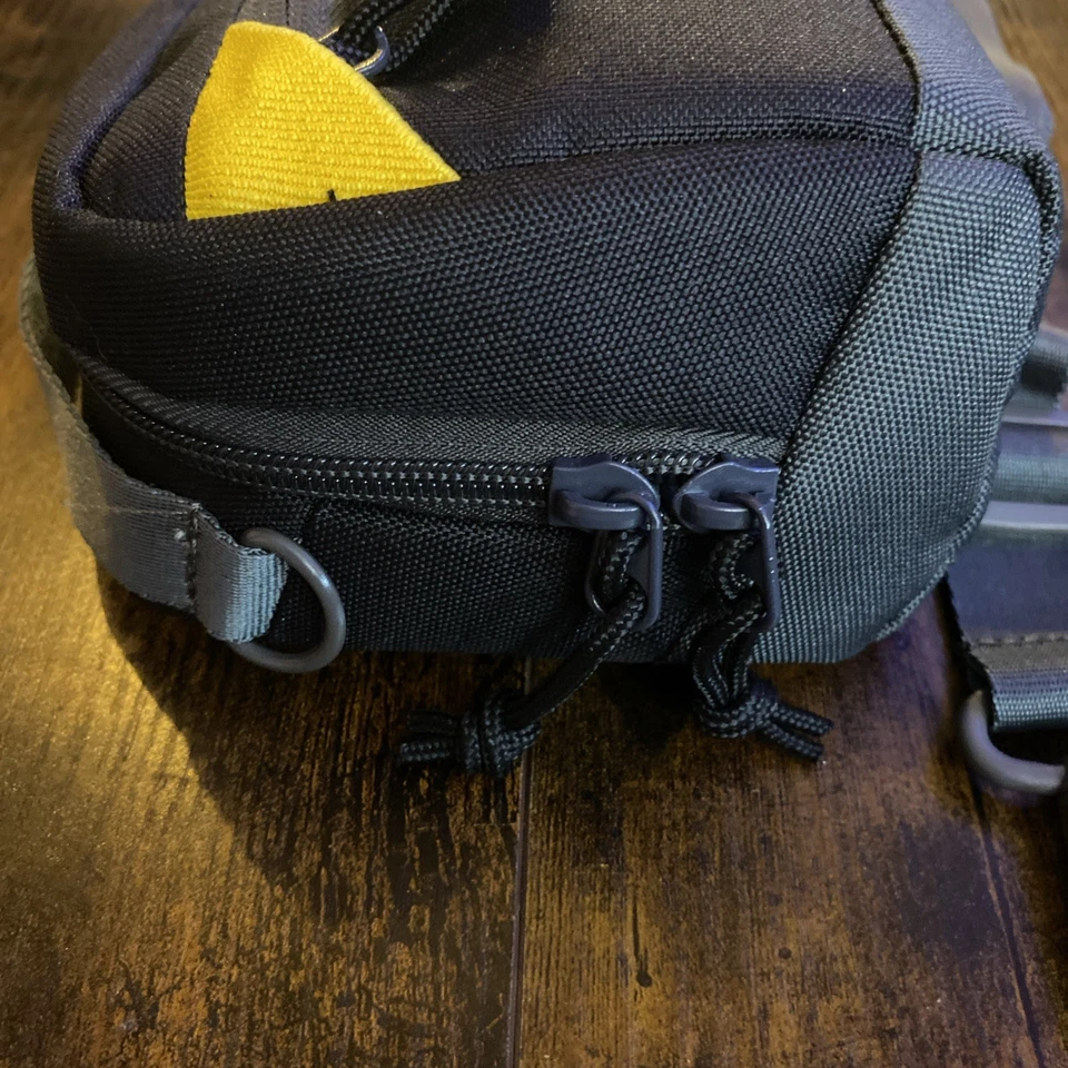 Bolso de hombro pequeño National Geographic NG E1 2350 (negro) nuevo sin etiquetas Foto 4 de 4