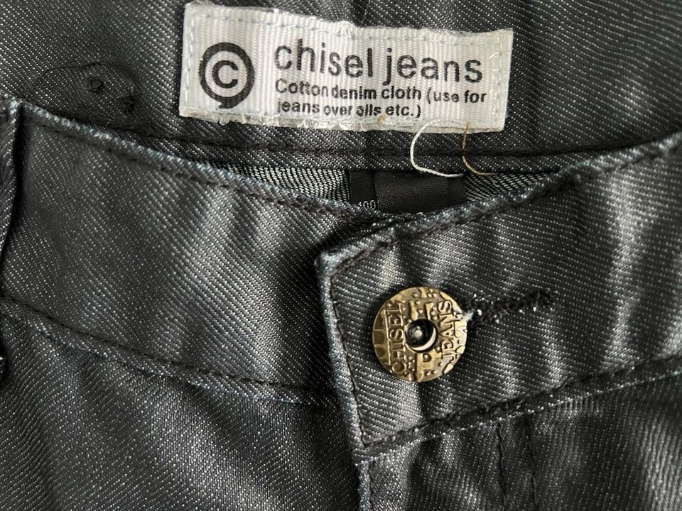 Chisel Men’s Jeans Sz 36 Black Multi Pocket Straight Leg As New - image 4 of 4