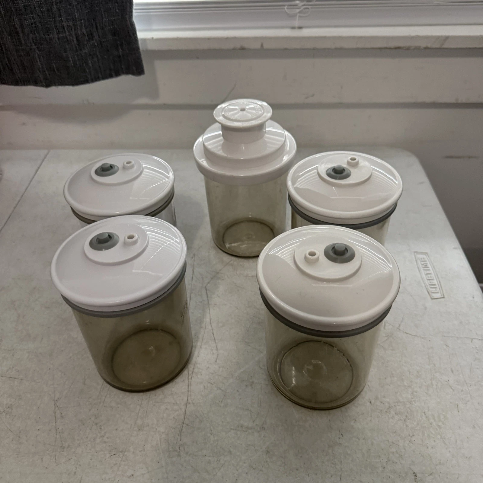 (5) FoodSaver Snail Vacuum Seal Canister Set of 2 25oz KY-114 Smoke Colored