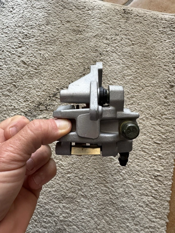 Pinza Freno Posteriore Per Honda CR e CRF X 125 - 250 - 450 - Annate 2002 - 2025 - Image 2 of 4