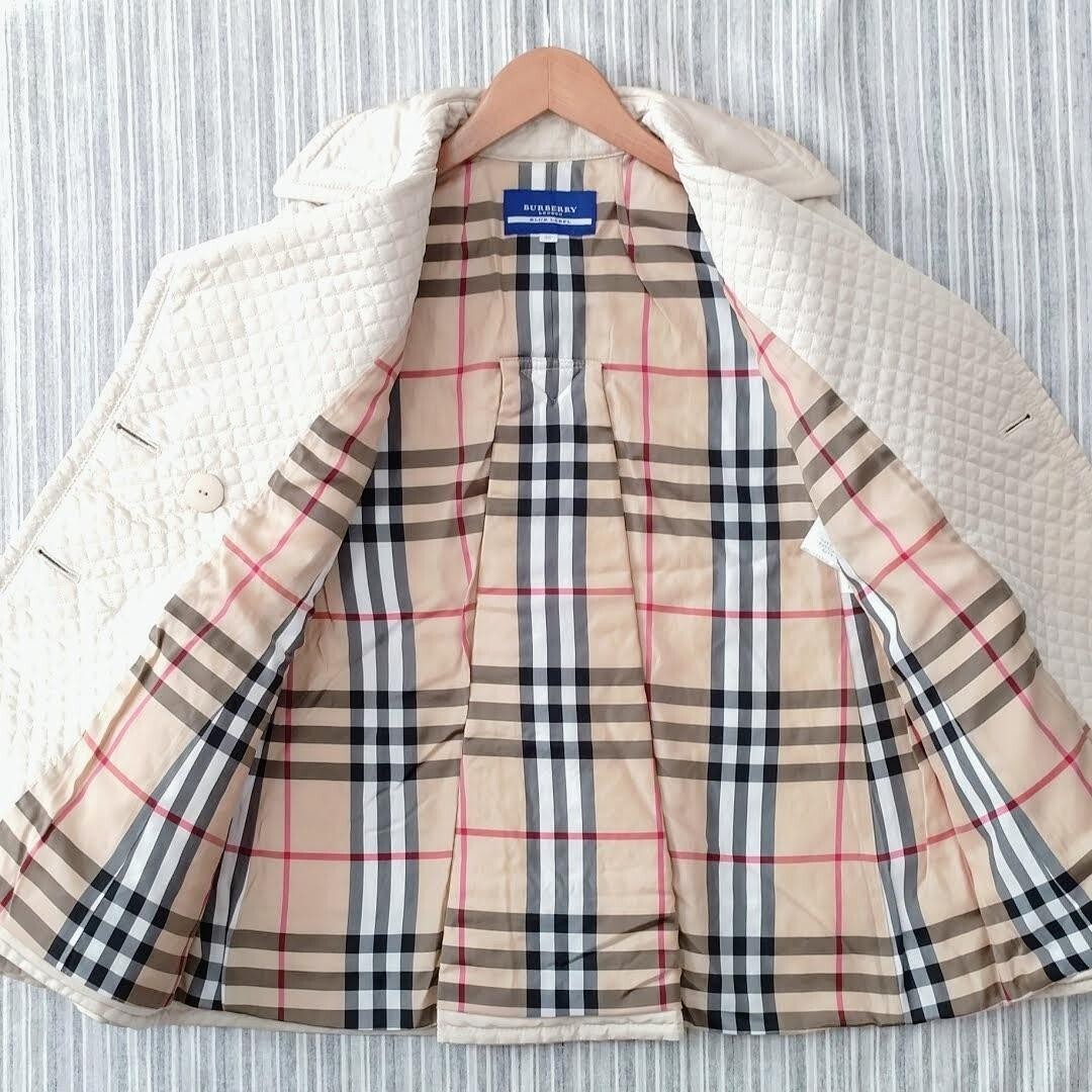 BURBERRY BLUE LABEL ホワイトジャケット 38 BURBERRY BLUE LABEL - BURBERRY BLUE LABEL バーバリーブルー