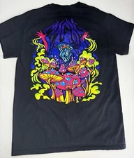 A Lab T-Shirt Mens Small  Mushrooms Wizard Psychadelic Hippie Trippy 