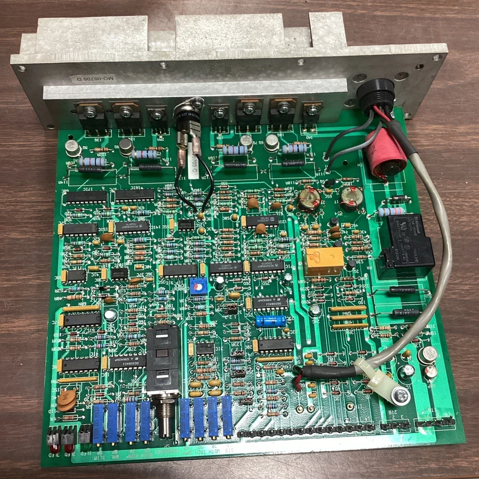 CMC Cleveland Machine Controls MO-06706 D, D41-17443C Servo Drive Module - Image 3 of 4