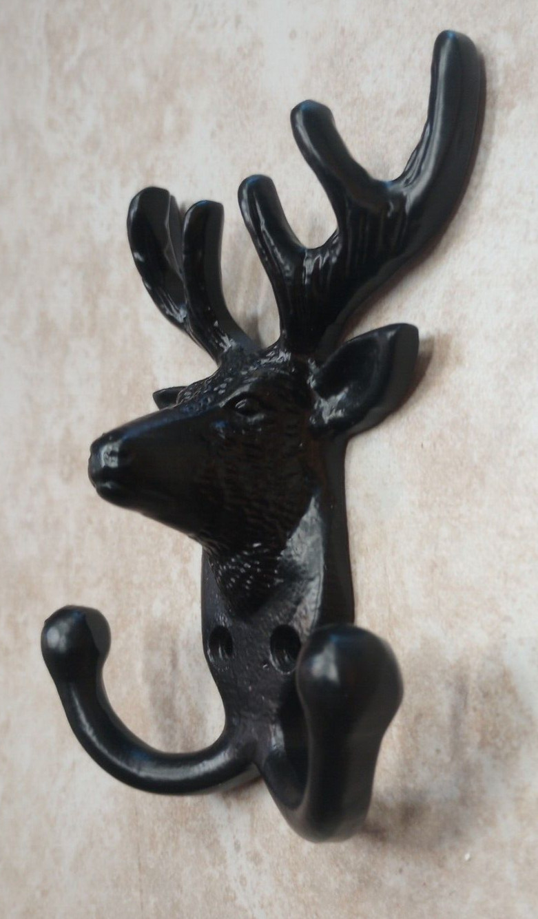 Country Farmhouse Outdoor Towel Hat Bath Robe Cast Iron Deer Wall Hook Black