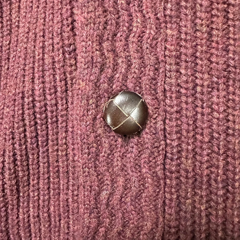 Cárdigan Banana Republic Para Hombres Cuello Chal Cuero Botón Borgoña Italiano Foto 3 de 4