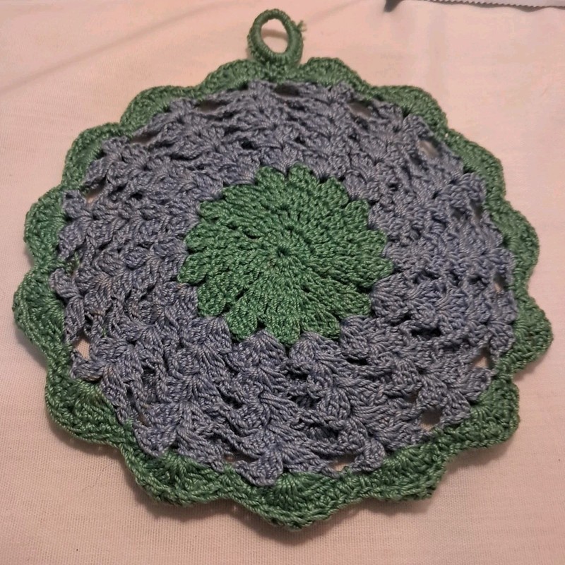 VTG Double Crocheted Hanging Pot Holder Two Pieces Crocheted Together