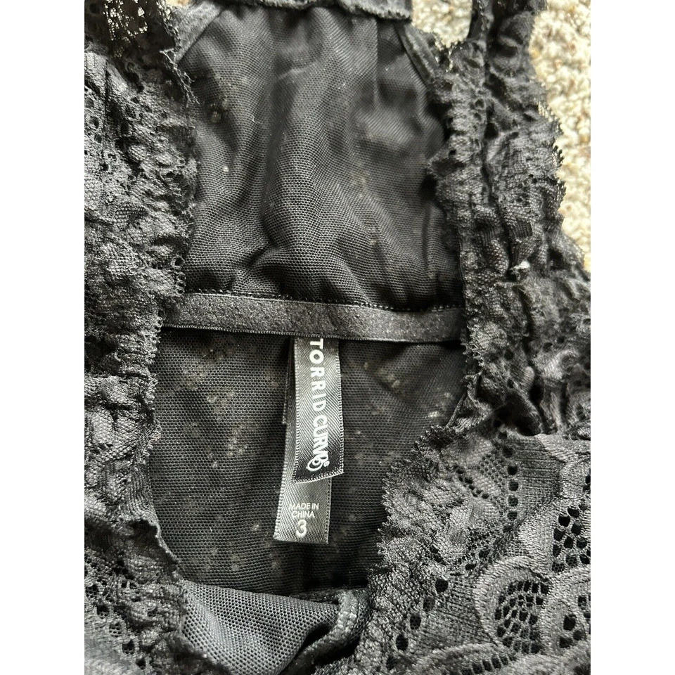 LOT of 2 TORRID CURVES sz 3 3X BRALETTE BRA Lace Wireless Semi-Sheer PRETTY Z24 - Image 2 of 4