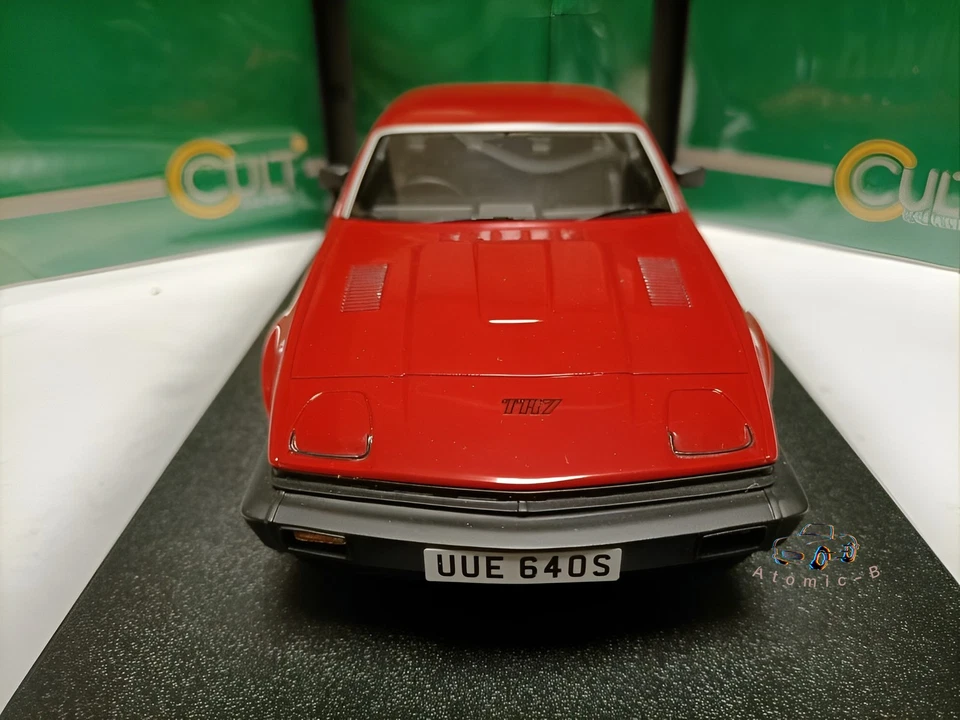 Cult 1:18 Triumph TR7 cupé 1979 modelo cupé resina roja Foto 4 de 4