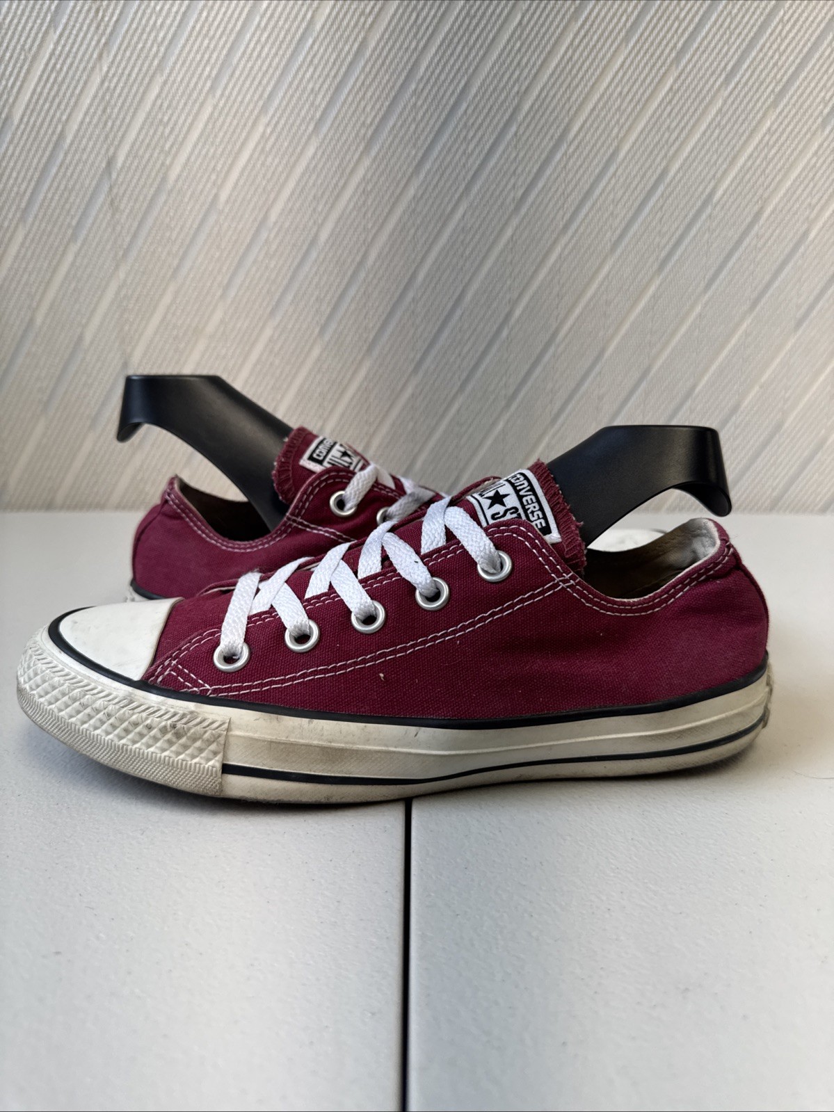Converse Chuck Taylor All Star Shoes Mens Size 4  Low Top Canvas Sneakers