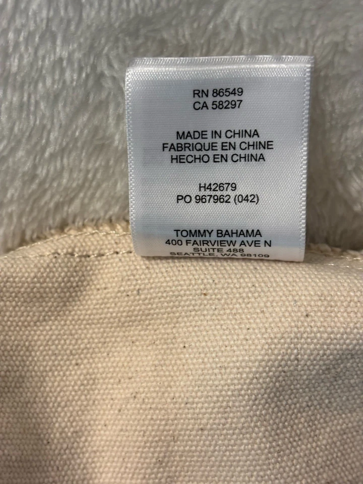 Tommy Bahama Pineapple Canvas Beach Tote - Image 4 of 4