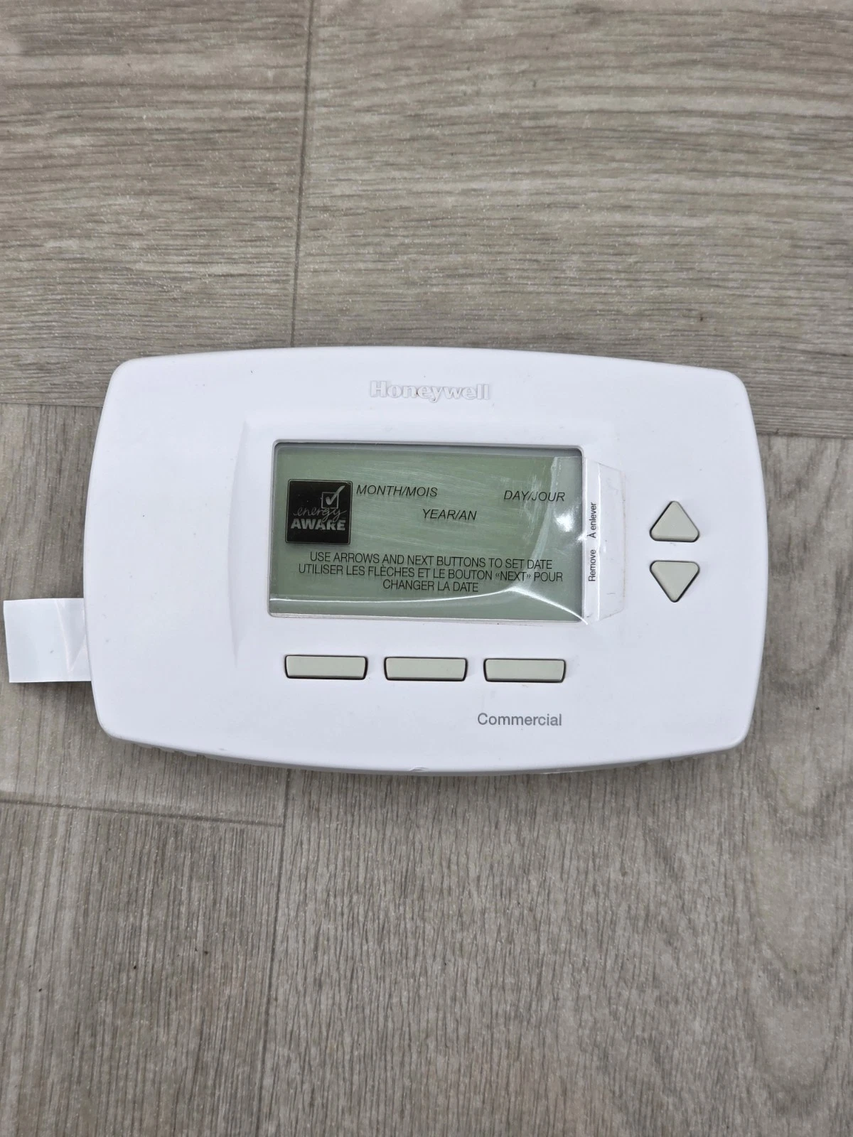 Honeywell TB7220U1012 CommercialPRO 7000 Programmable Commercial Thermostat
