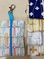 Clip on Pouch Case Holder Auvi-Q Inhaler Gift Card Money ID Jewelry Hook Cross