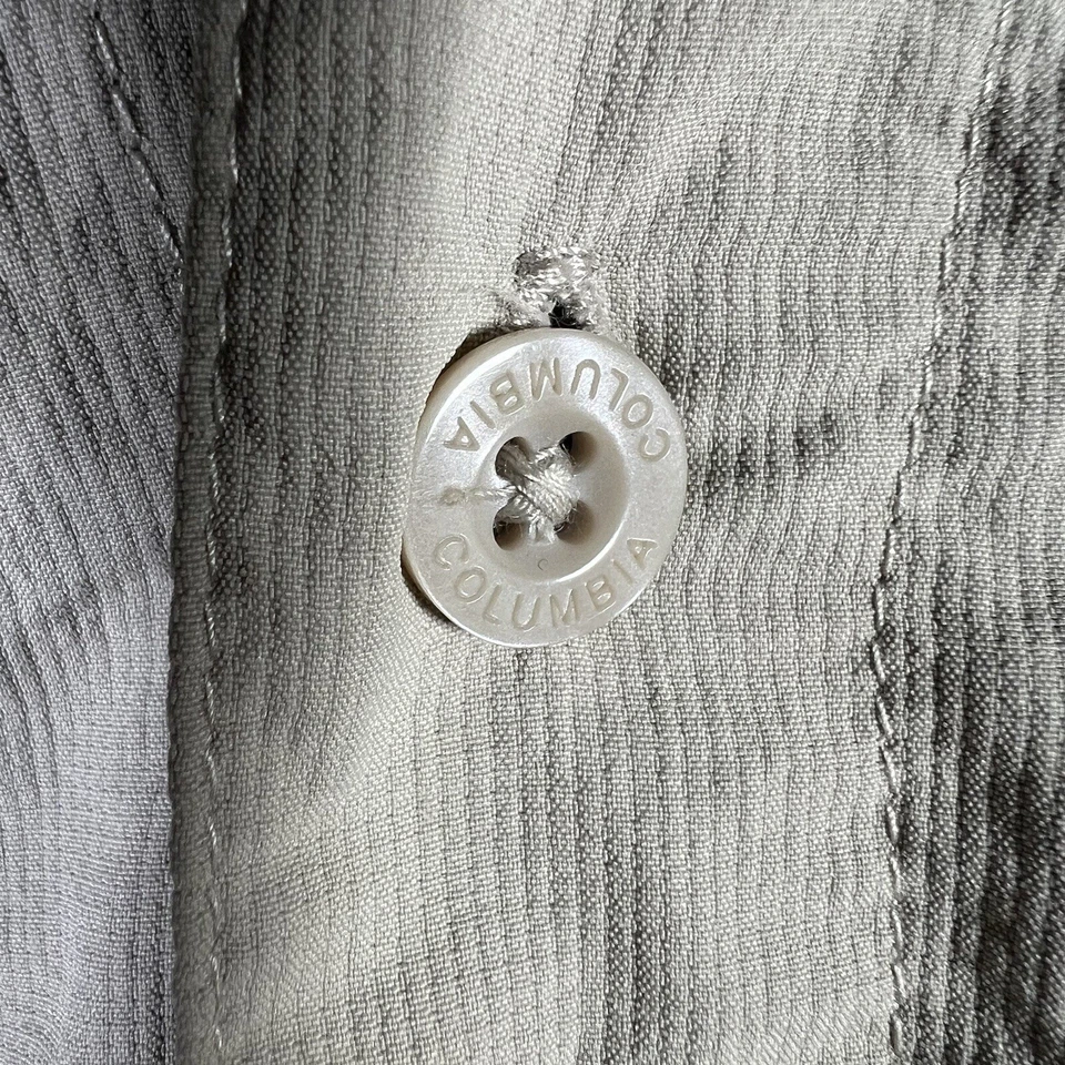 Camisa de senderismo Columbia manga larga con botones para hombre XL crema 58/80 Foto 3 de 4