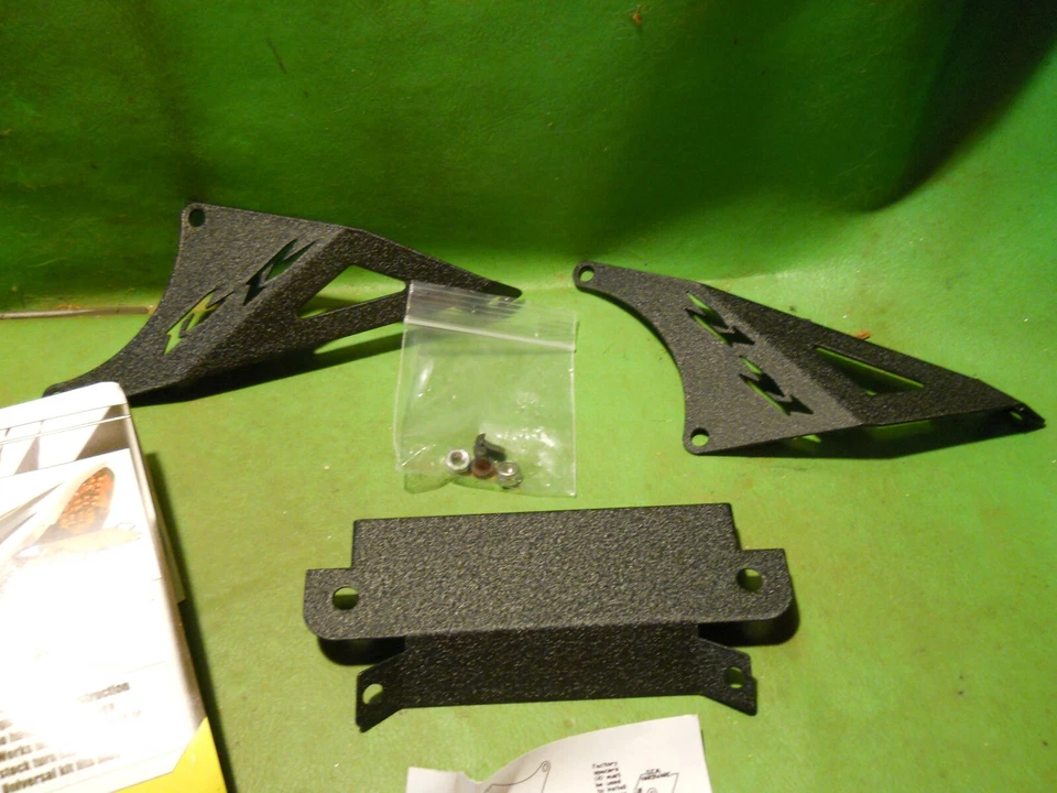 KIT GUARDABARROS TRASERO HONDA CBR600RR 2003-05 PLACA DE TRACCIÓN AMORTIGUADOR CARRERAS 46-99016 Foto 2 de 4