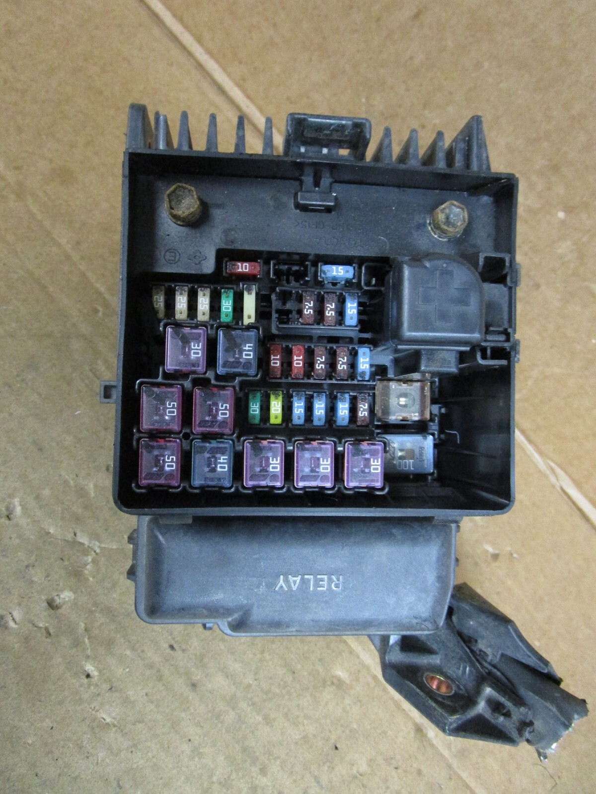 04 05 06 Lexus RX330 Engine Fuse Box Relay Junction Block Panel Compartment | eBay