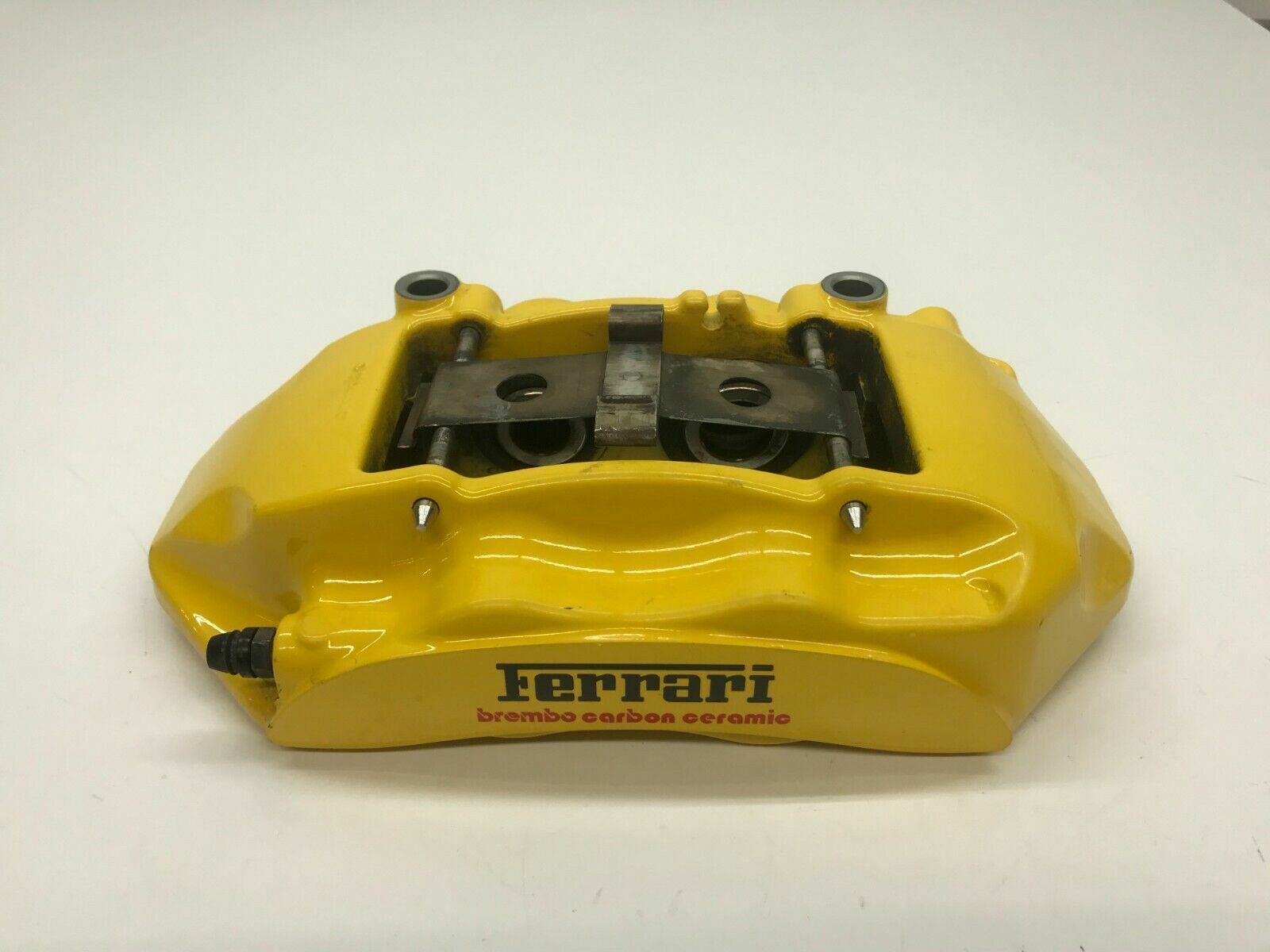 FERRARI 458 ITALIA REAR RIGHT PASSENGER SIDE CCB BRAKE CALIPER YELLOW OEM 261791