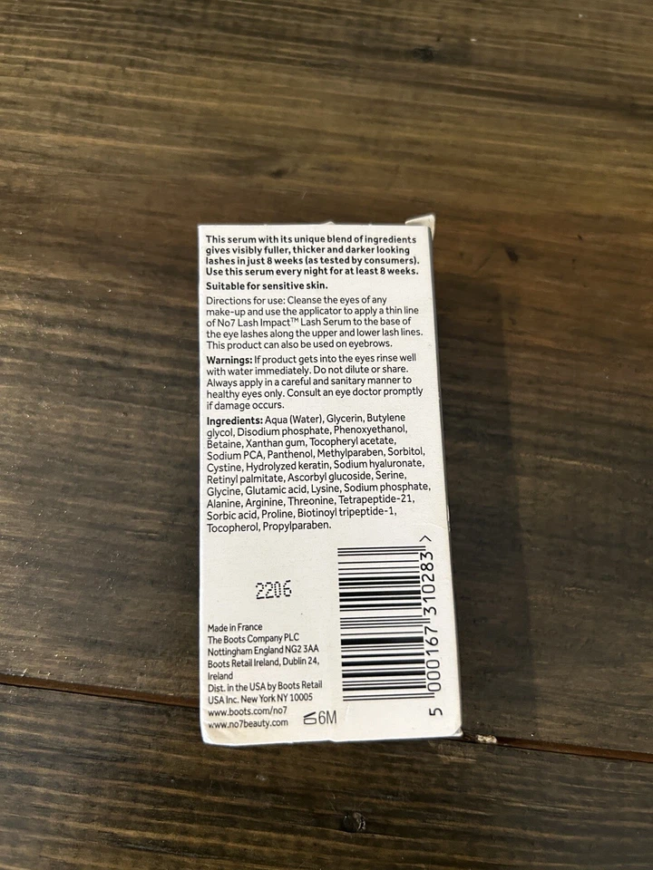 Nuevas botas No.7 Suero Espesante Impacto de Pestañas para Pestañas Llenas Piel Sensible 6 ml Foto 2 de 2