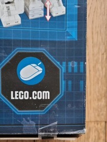 Lego Star Wars 10225 R2-D2 Collector NEW and Sealed.