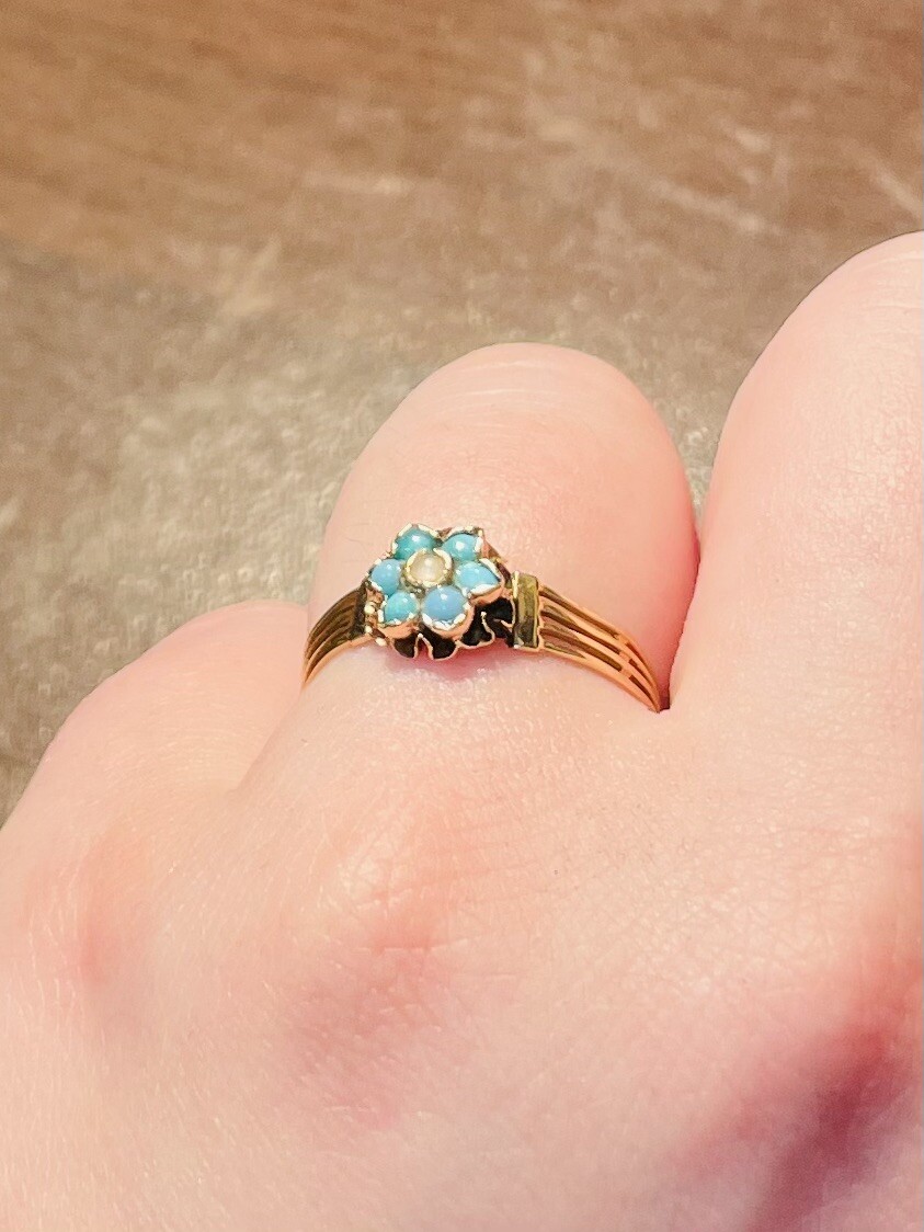 Bague Ancienne En Or 18 Carats - Sertie De Perles Et D'une Pierre - Occasion