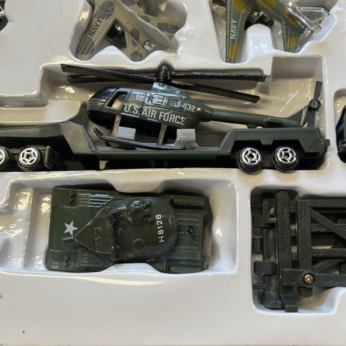 Motor Force,, ��Military Combat Diecast - Set 37 pezzi - Foto 9 di 15