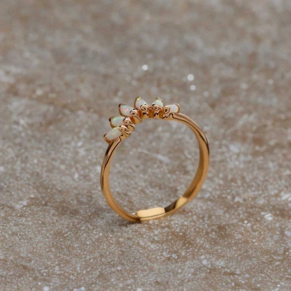 Alianza de boda de ópalo curvado de oro rosa corte marquesa para mujer alianza apilable para regalo Foto 2 de 4