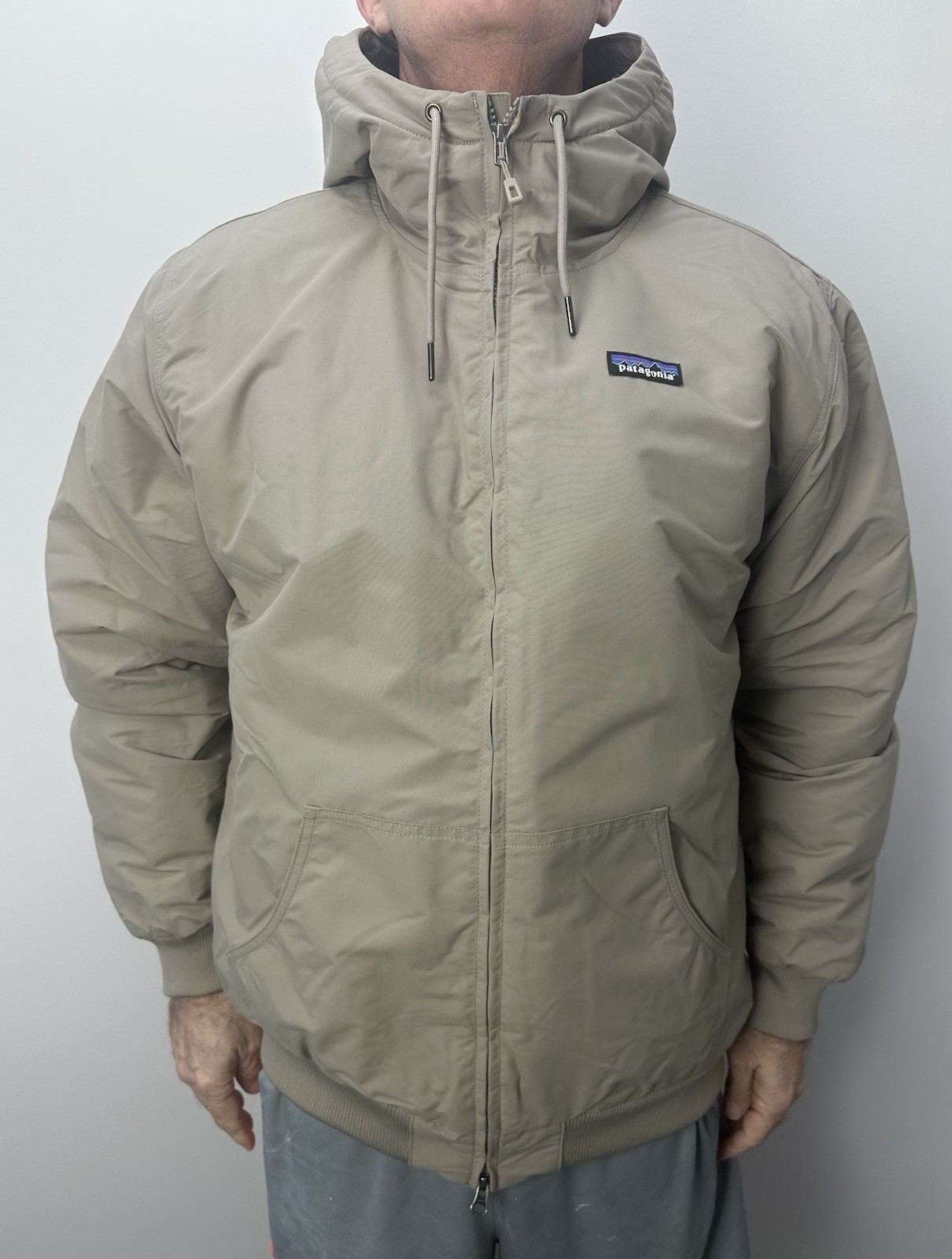 Patagonia Lined Isthmus Hoody Jacket for Men in Large Seabird Grey MSRP 229