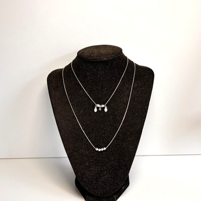 Alex und Ani Sterlingsilber Halskette verstellbar Schieber 4 rund 2 ovale Perlen 4,2 g