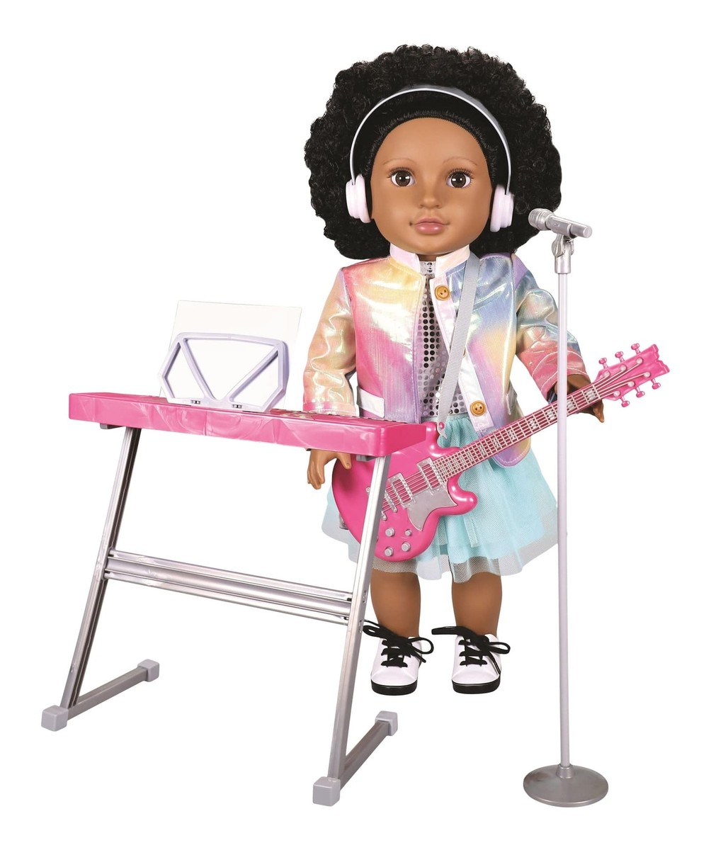 Stella Finn NewBerry Deluxe Doll, Sienna Music, 18-in