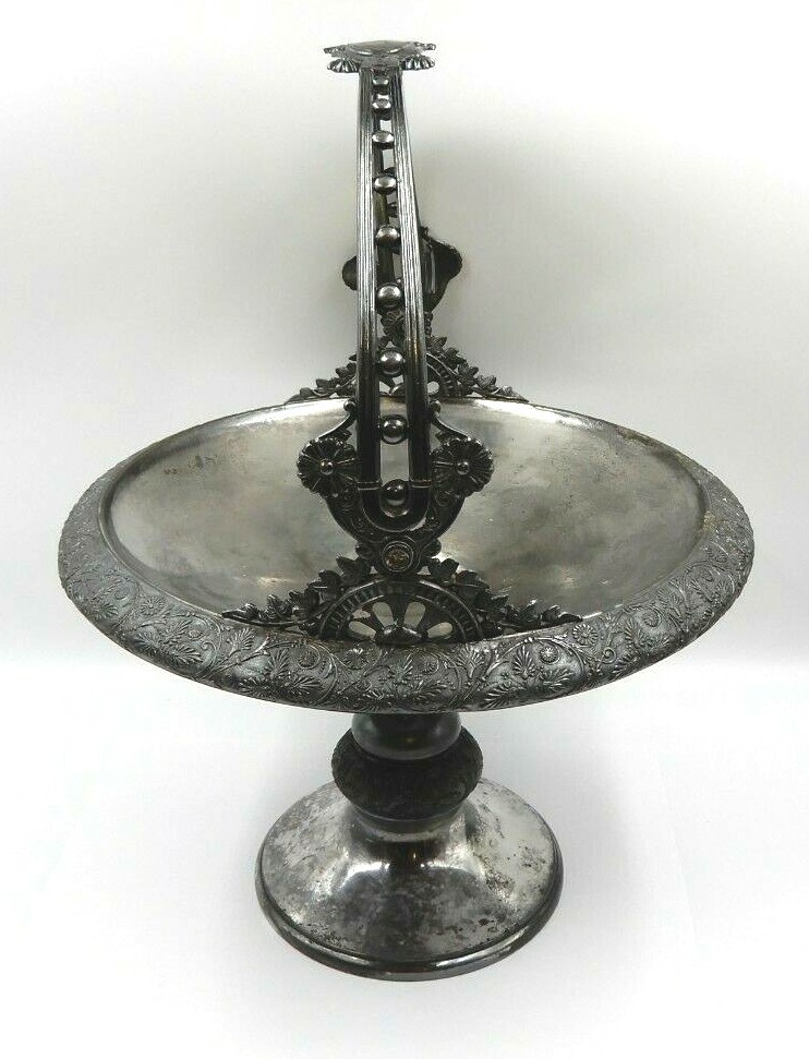 ANTIQUE MIDDLETOWN PLATE CO QUADRUPLE SILVER HARD WHITE METAL 1795 BRIDES BASKET