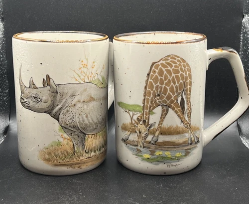 Vintage Stoneware Pottery Rhinoceros Giraffe Japan Coffee Mugs Set Of 2
