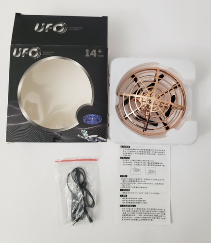UFO Interactive Aircraft Blinking Lights 14+ kids toy - Picture 3 of 6