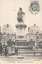 08-Charleville The Statue of Charles de Gonzague 31387