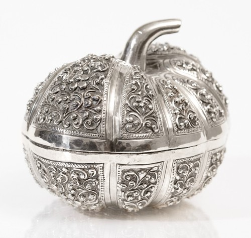 Antigua caja y cubierta birmana de plata .800 en forma de calabaza/calabaza - Imagen 5 de 7