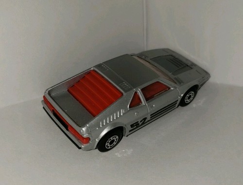 MATCHBOX BMW M1 SILVER BODY, GLOSS BLACK BASE MI - Picture 3 of 6