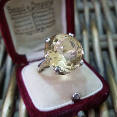 Vintage 925 Sterling Silver Ring, Natural Citrine, Size L.5 US 6, Edinburgh 1968 - Picture 3 of 7