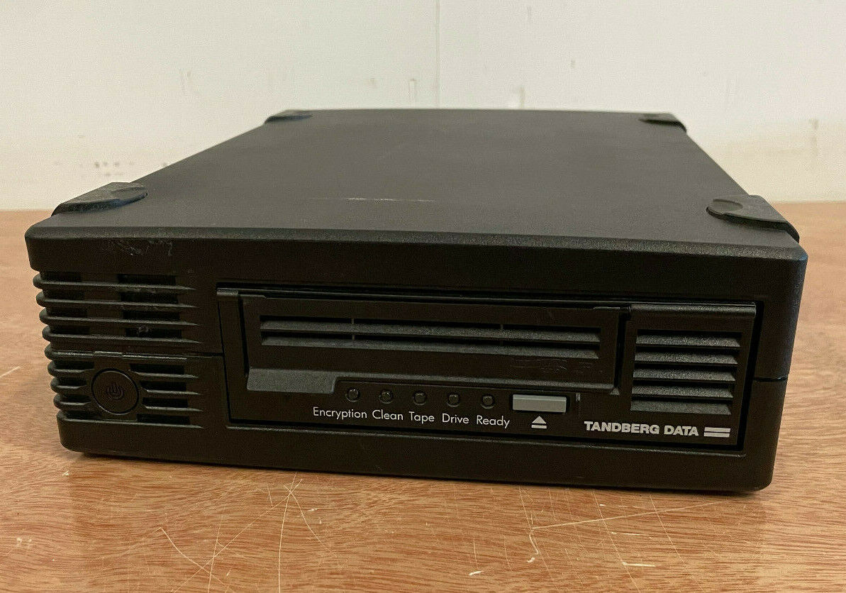 Tandberg Data 3520-LTO aq281w#390 LTO 5 external tape reader