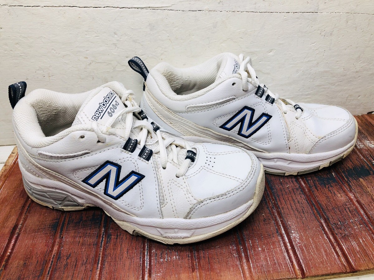 Womens New Balance 608 v3 Lace Up Leather Walking Shoes