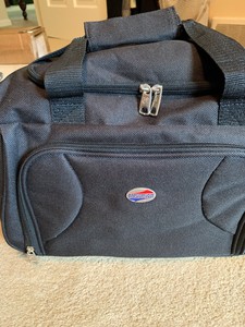 american tourister duffle
