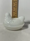 White vintage milk glass small hen on a nest 41/2”x 3”