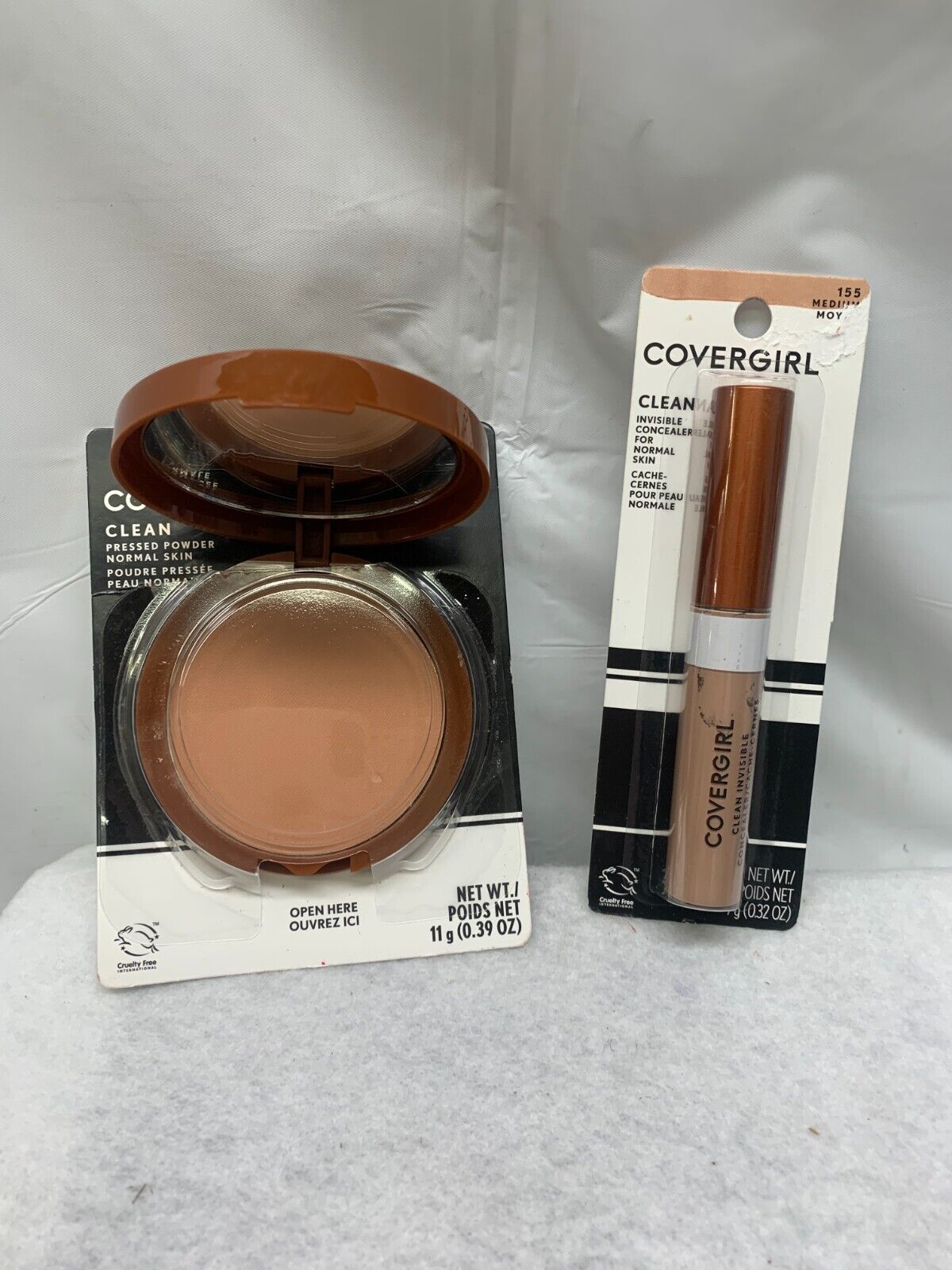 CoverGirl Pressed Powder 0.39 oz, Foundation and Concealer