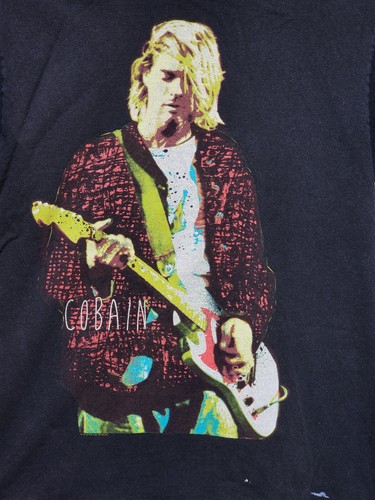 Kurt Cobain Nirvana Black T-Shirt M Retro Rock 80's 90's Red Jacket Guitar - Picture 2 of 4