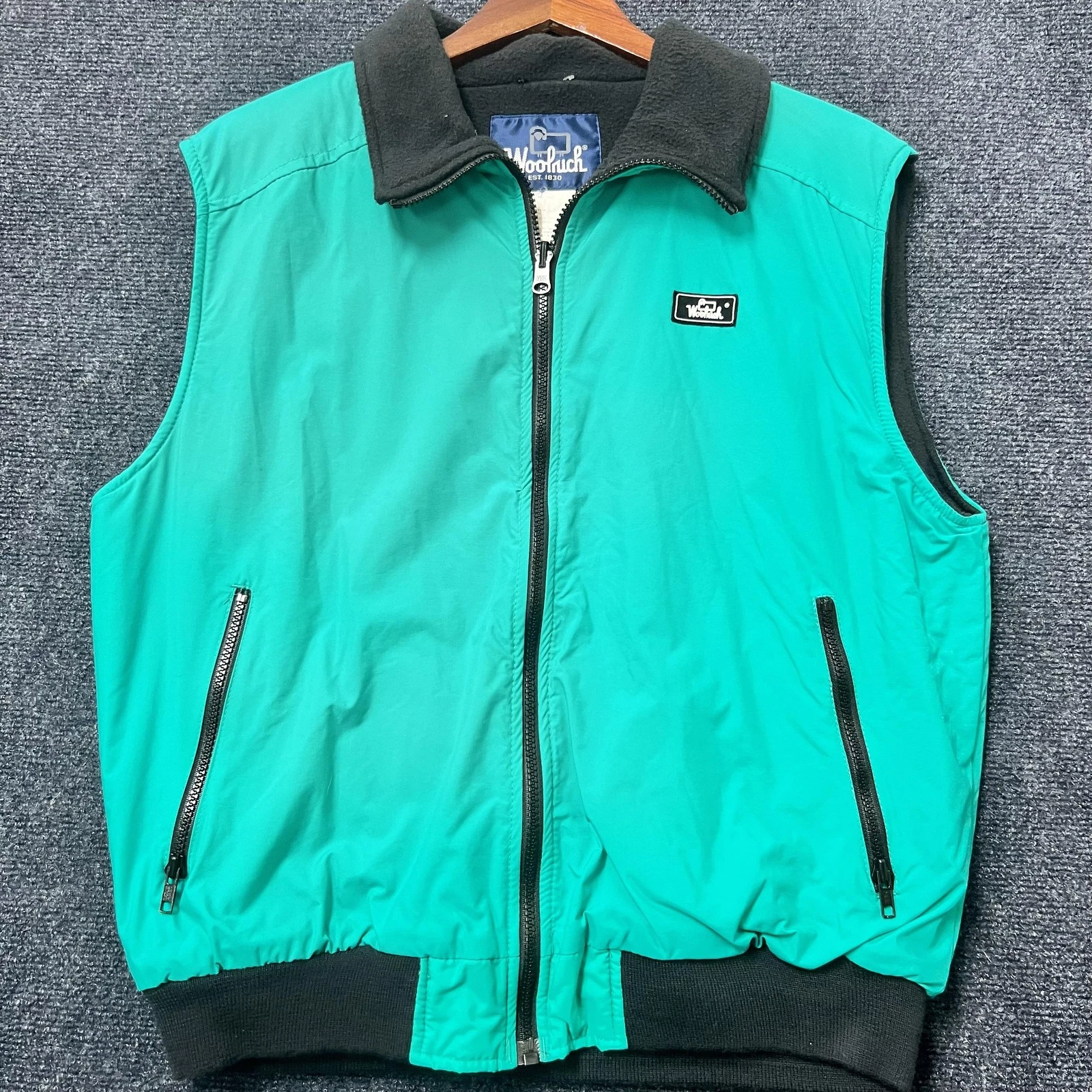 Vintage Woolrich Vest Mens Large Green Nylon Fleece Lined Windbreaker Outdoor