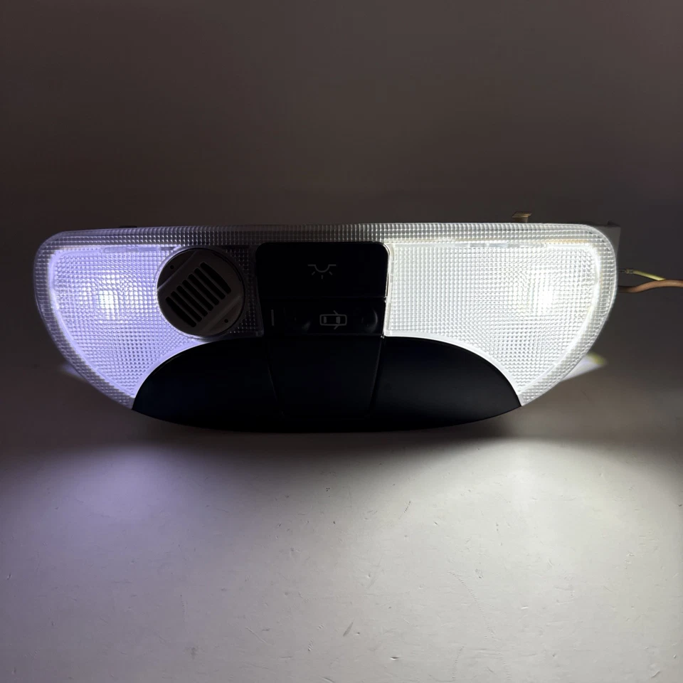 01-04 Mercedes SLK Class R170 Interior Overhead Dome Lamp Reading Light K632 OEM - Imagem 2 de 4