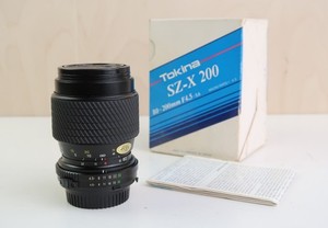 Tokina SZ-X 80-200mm F4.5-5.6 - Minolta MD mount
