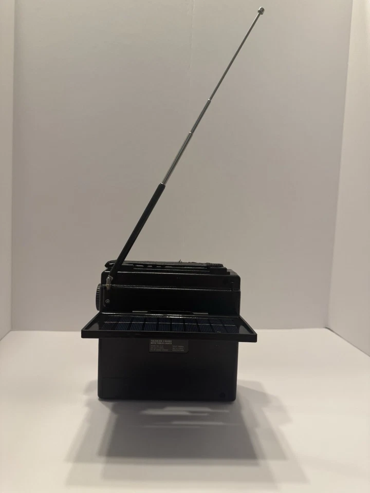 QFX Radio - Image 3 of 4