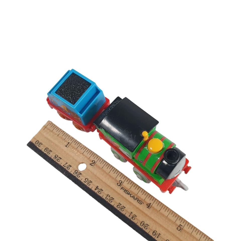 Juego de 2 coches Thomas And Friends Percy Farm Metal Engine Gordon barro carbón Foto 3 de 4