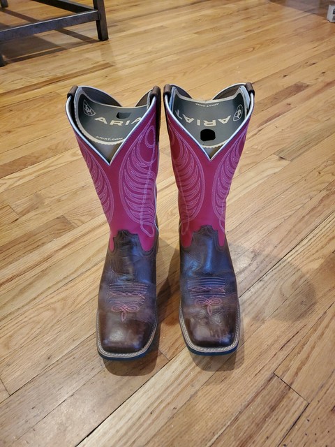 ariat wide width womens boots