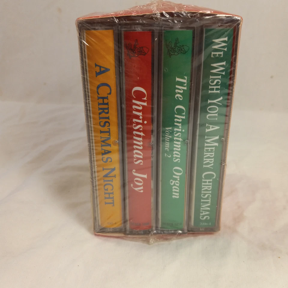 Christmas Music Cassettes Box Set of 4 Holly Christmas Classics 60 Songs, 3 Hrs - Image 2 of 4