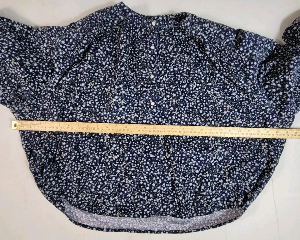 Top de pana azul marino antiguo manga larga gran tamaño cuello redondo para mujer talla grande floral Foto 4 de 4